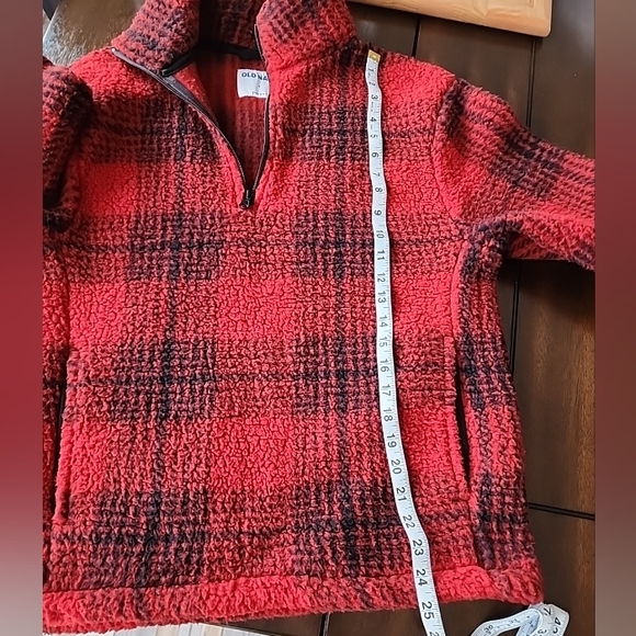 Old Navy, NWOT, Size Sm, Sherpa 1/4 Zip Pullover, Red & Black Plaid - Picture 8 of 10